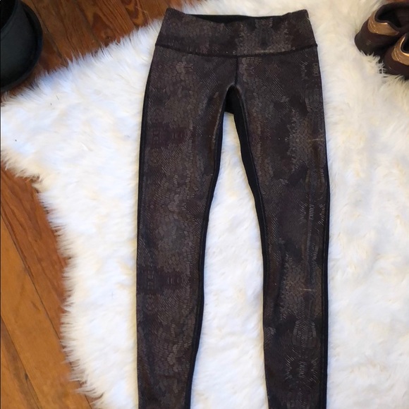 lululemon athletica Pants - Lululemon Wunder Unders